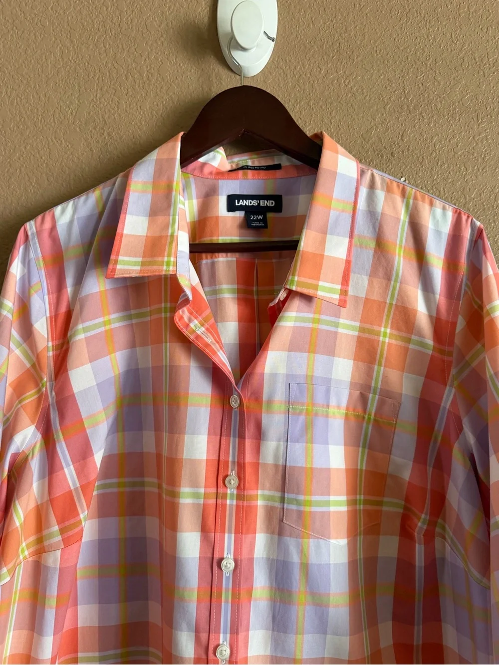 Lands' End Peach, light Purple and White Checkered Button-Down Shirt Size 22W - Picture 3 of 10